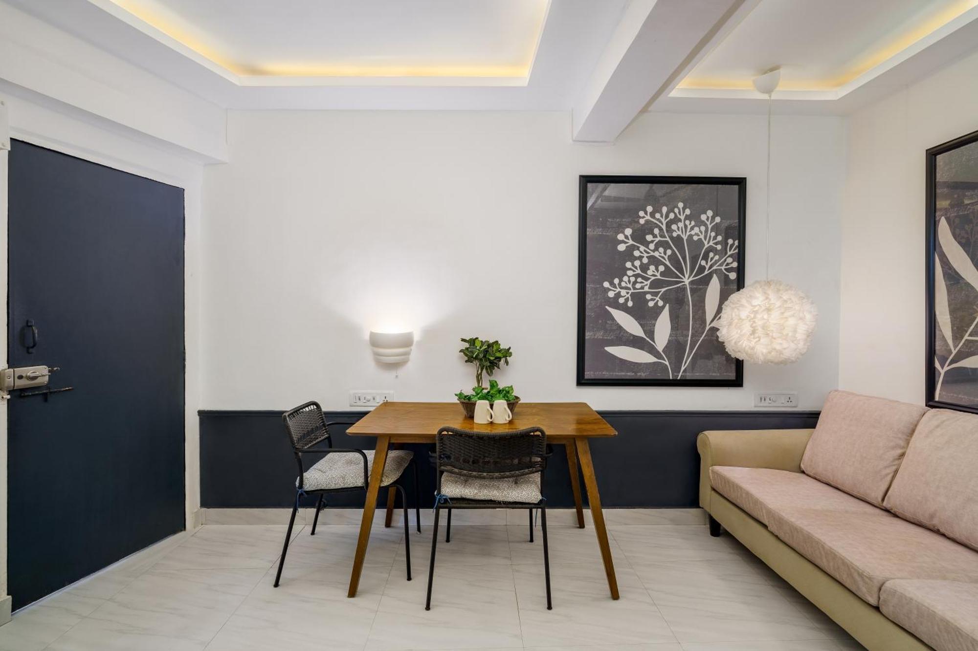 Calisto 2Bhk Khar W By The Bombay Home Company Экстерьер фото